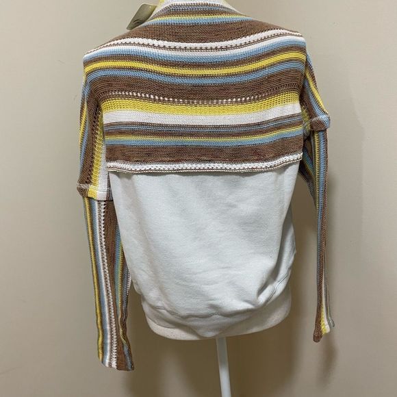 NWT WE THE Free People Size Medium Lake Tahoe Sweatshirt size S
Retail $138 - Picture 4 of 10